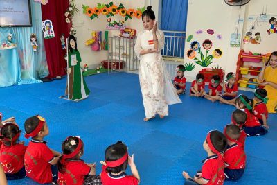 [video] Báo cáo tổng kết 5 năm triển khai thực hiện chuyên đề “Xây dựng trường mầm non lấy trẻ làm trung tâm” giai đoạn 2021 – 2025 (Mầm non xã Vũ Bản)