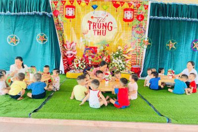 [ảnh] Trẻ trải nghiệm làm bánh Trung Thu 2025 (Mầm non Vũ Bản)